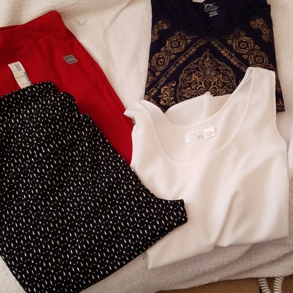 3X Bundle of 2 tops & 2 bottoms